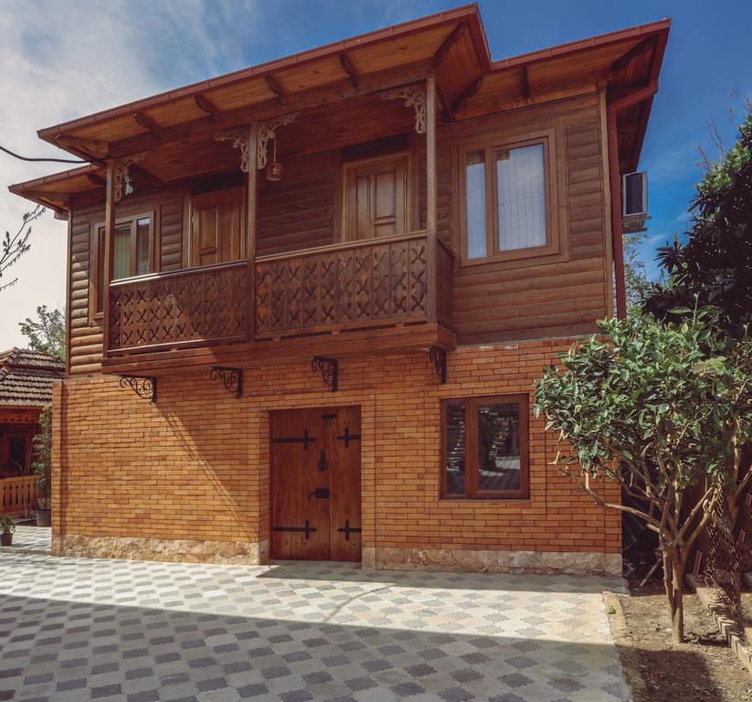 Casa De Khasia Zugdidi Exterior photo
